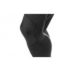 3D Moulled Supratex Knees : Renforts aux genoux thermomoulés pour garder une souplesse extrême avec une protection qui va rallonger la durée de vie de votre combinaison.