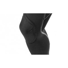 3D Moulled Supratex Knees : Renforts aux genoux thermomoulés pour garder une souplesse extrême avec une protection qui va rallonger la durée de vie de votre combinaison.