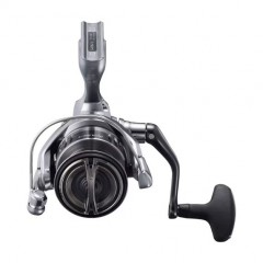 Moulinet Spinning Shimano Nasci FC 3000HG